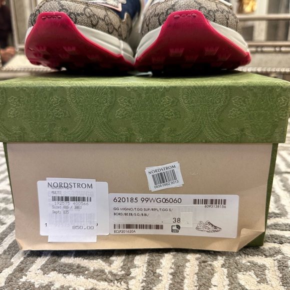 Gucci Women’s Sneaker - Picture 4 of 5